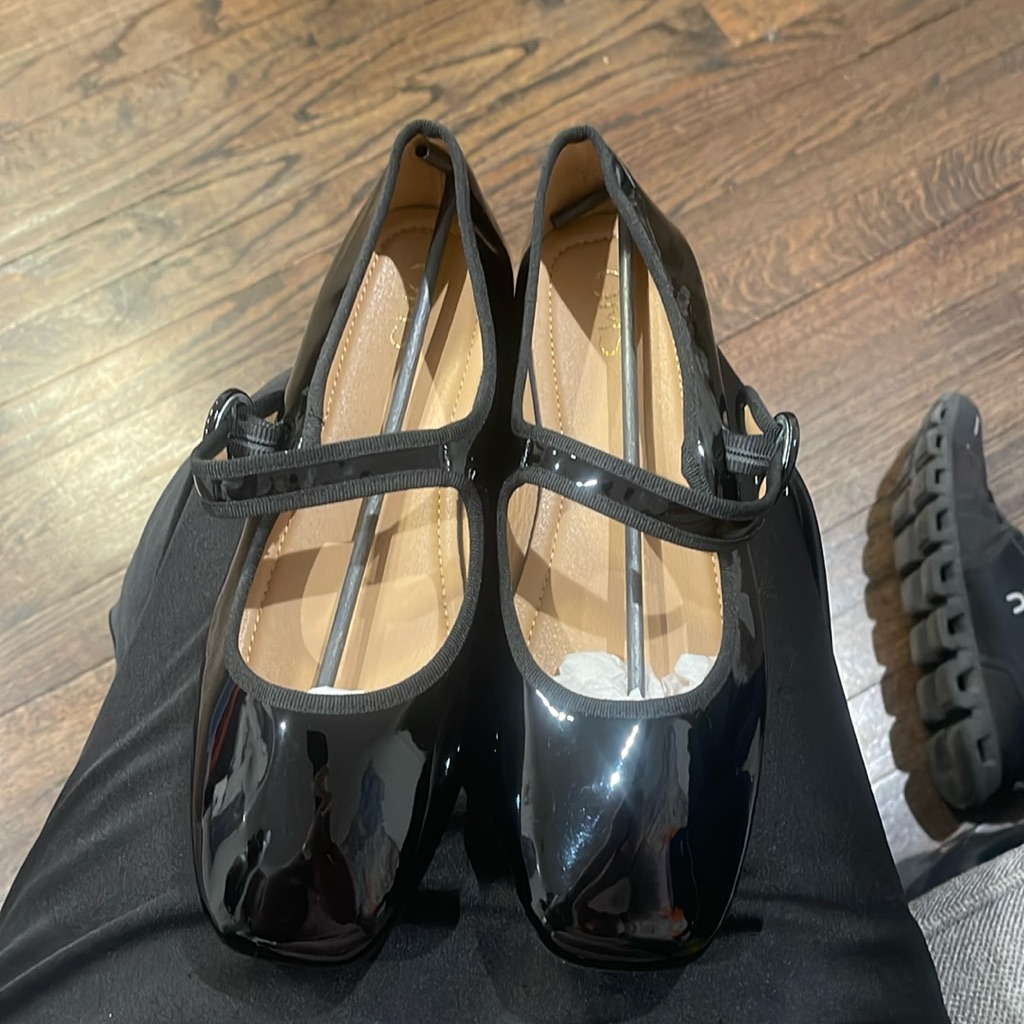 Black Patent Leather Sz 42 Brand New